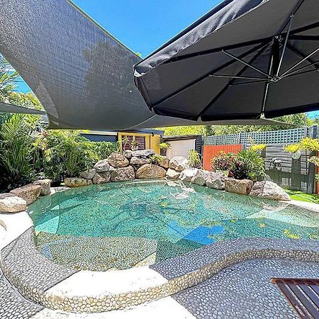 Oasis, In Leafy Whitfield. Villa Edge Hill Exterior photo